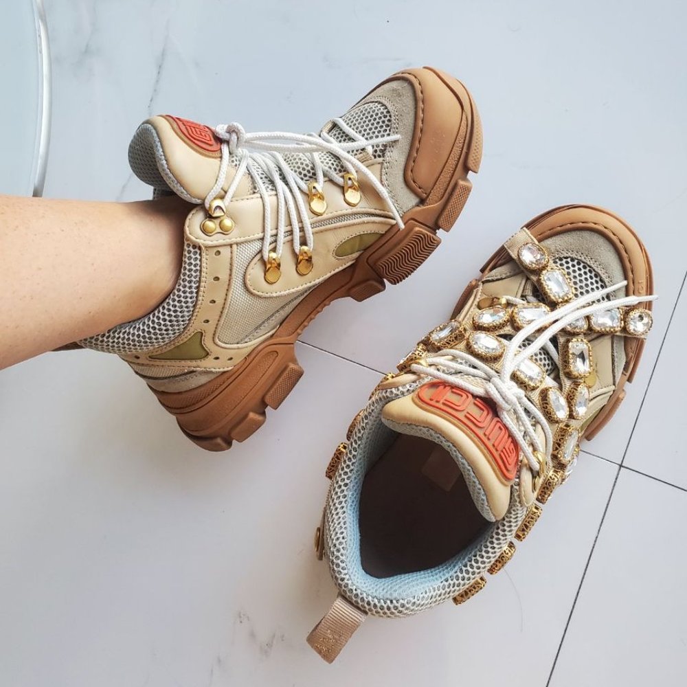 AUTHENTIC Gucci Flashtreck